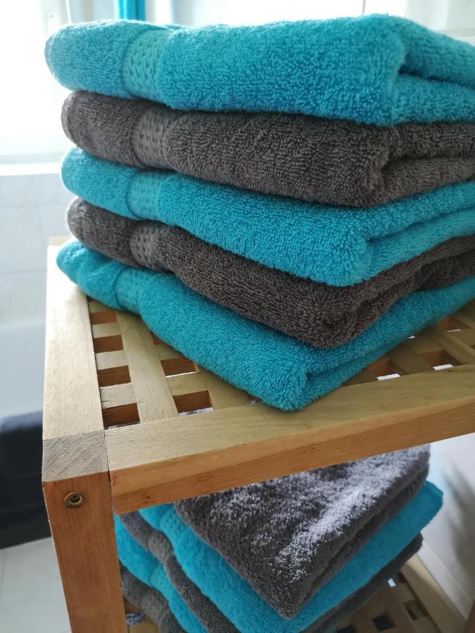 Familienfreundliche Ferienwohnung Mit Wohlfuehlbalkon Und Kostenlosem Parkplatz Nahe Messe Und Bodensee Meckenbeuren Luaran gambar